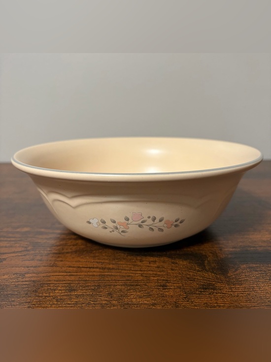 Pfaltzgraff Other - Pfaltzgraff Vegetable Bowl Remembrance Pattern